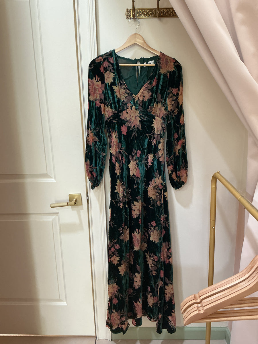 emerald green crushed velvet dress 1970s Emerald Dark Green Crushed Velvet Dress Yoke – Breath Of the Earth