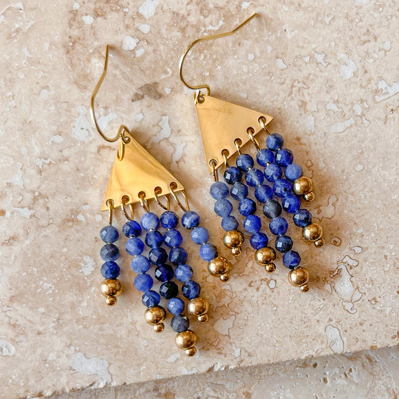 Prism | 18k gold Blue beaded earrings