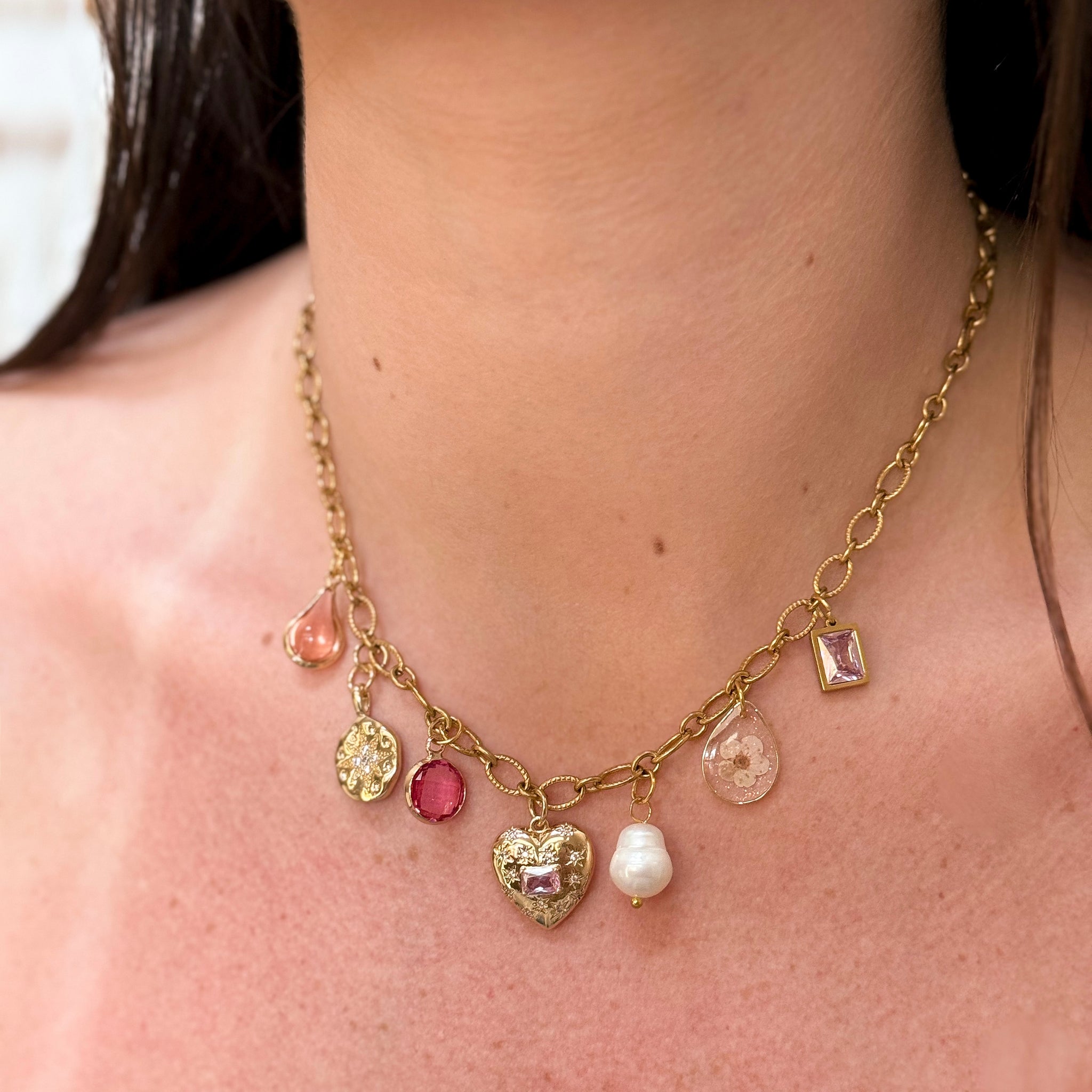 Hugs & Kisses | pink charm necklace – ShopMOSS