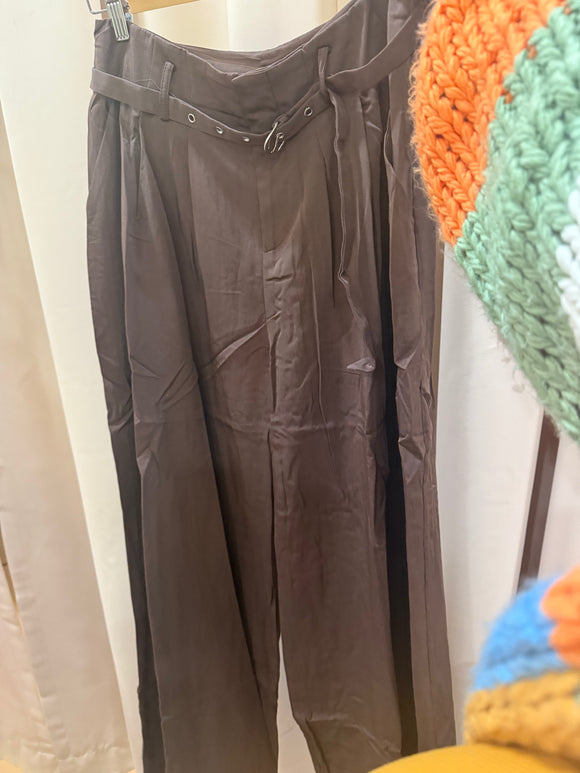 Dark Chocolate High Waisted Pleated Pant
